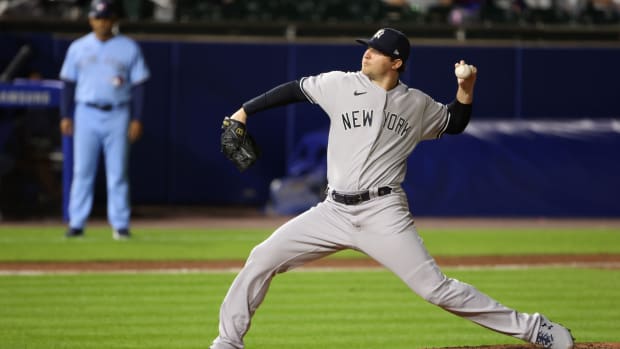 Zack Britton pitching vs. Toronto Blue Jays